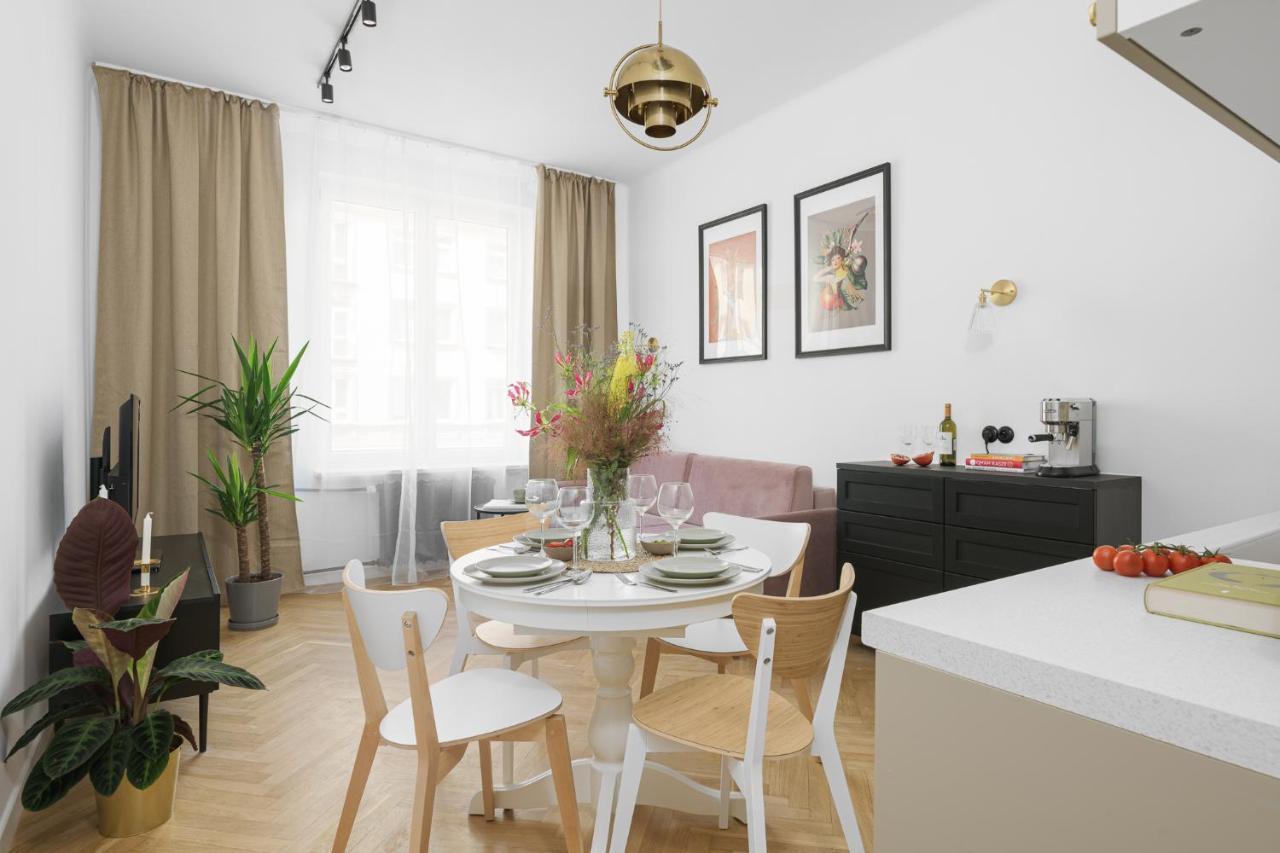 Oomph Warsaw Central Stylish Vintage Apartment 外观 照片