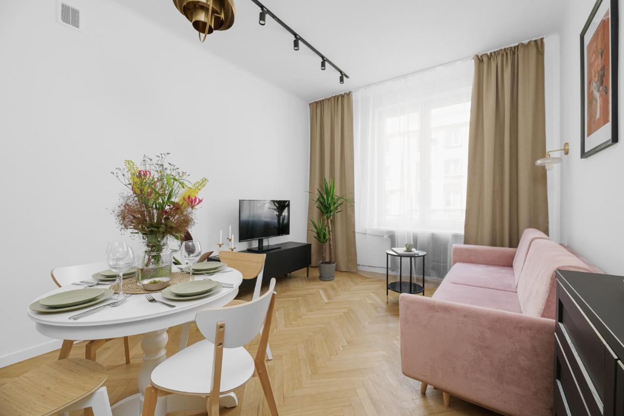 Oomph Warsaw Central Stylish Vintage Apartment 外观 照片