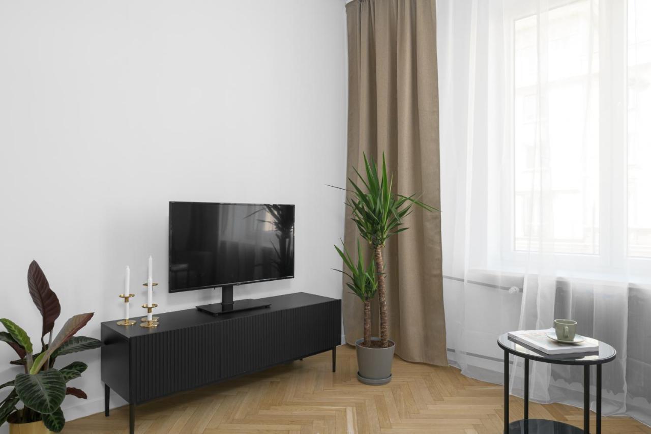Oomph Warsaw Central Stylish Vintage Apartment 外观 照片
